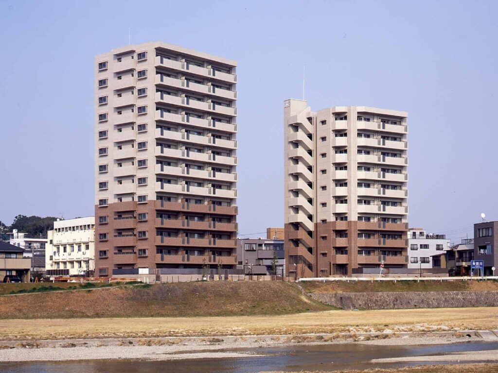 ライオンズマンション矢田川橋