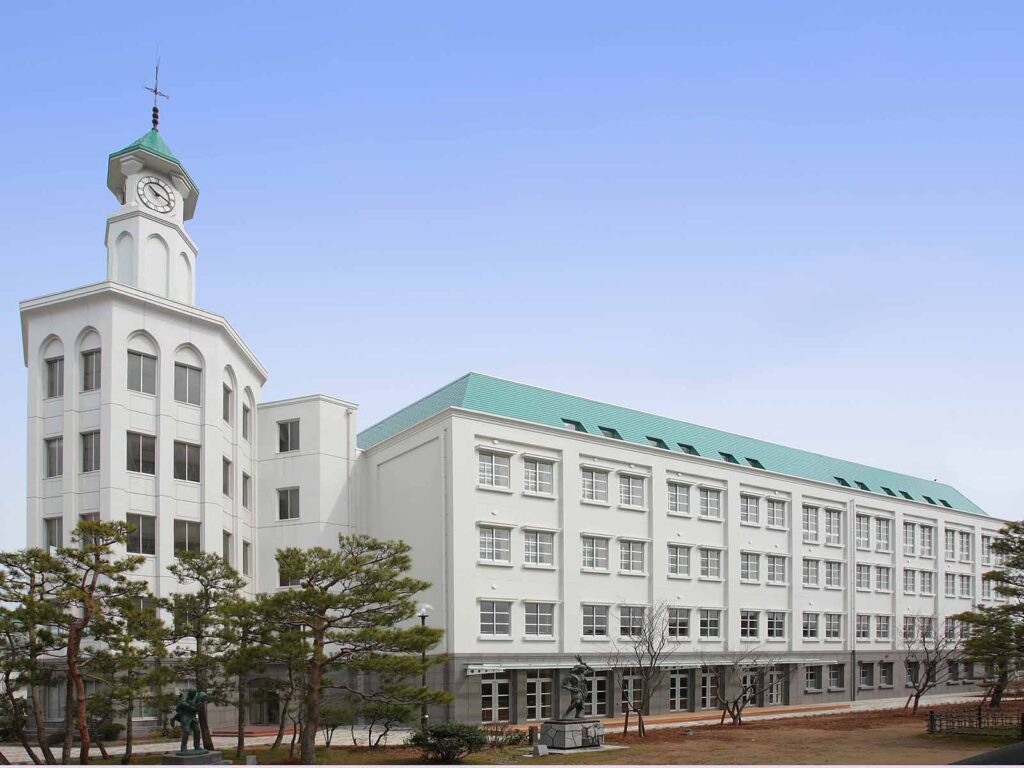 福井工業大学附属福井高等学校 2号館