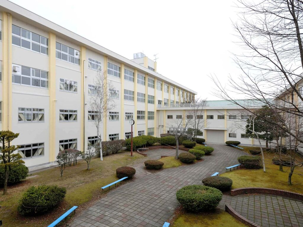 藤島高校 普通特別教棟　耐震補強・リフレッシュ