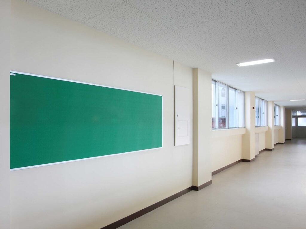 学校法人金井学園　産業ビジネス学科新設に伴う改修工事