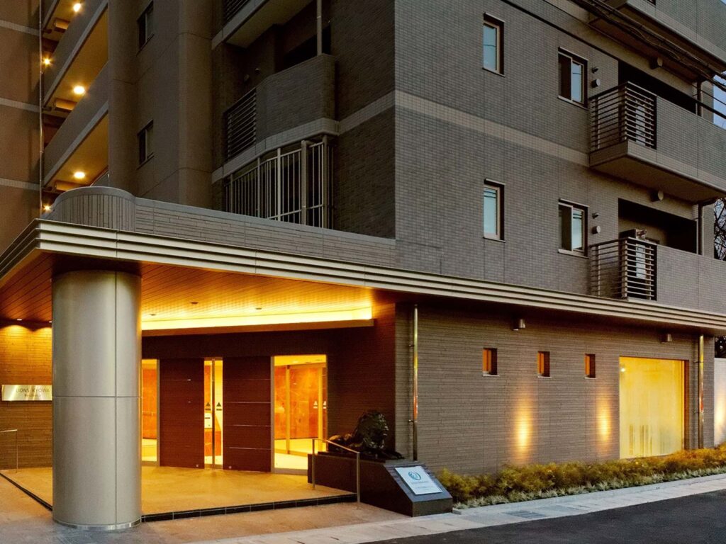 ライオンズ共和レジデンス