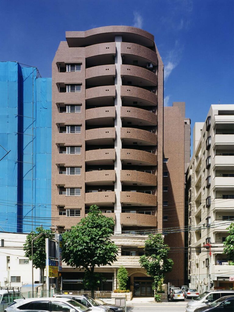 プレサンス泉セレグレード